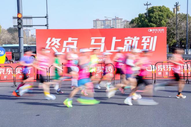 运动健康｜不同能力跑者跑步前后营养补给差别这么大？(图3)