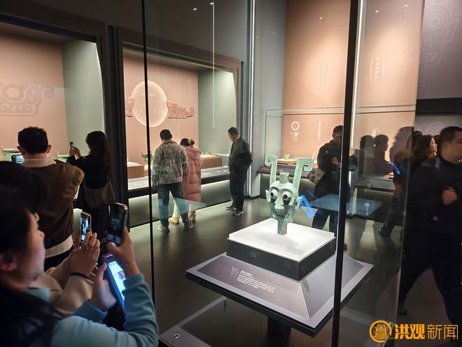 九游体育：年味拉满！南昌春节文旅市场“热辣滚烫”(图8)