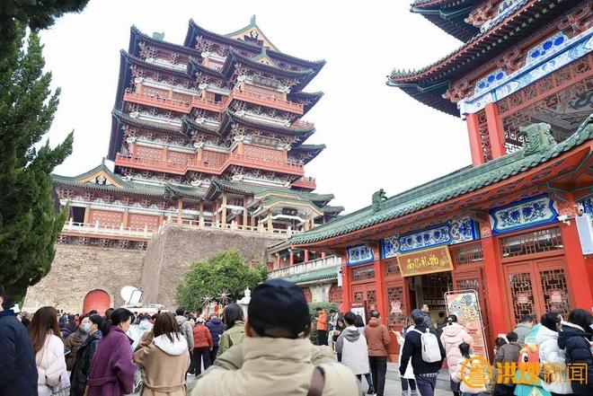九游体育：年味拉满！南昌春节文旅市场“热辣滚烫”(图6)