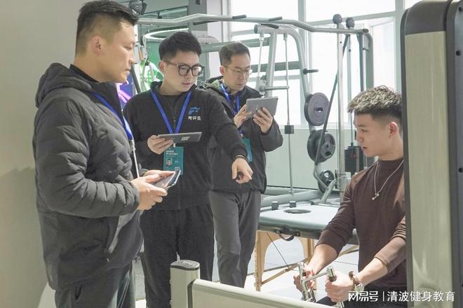 目前市面上正规健身教练培训机构到底怎么选？(图1)