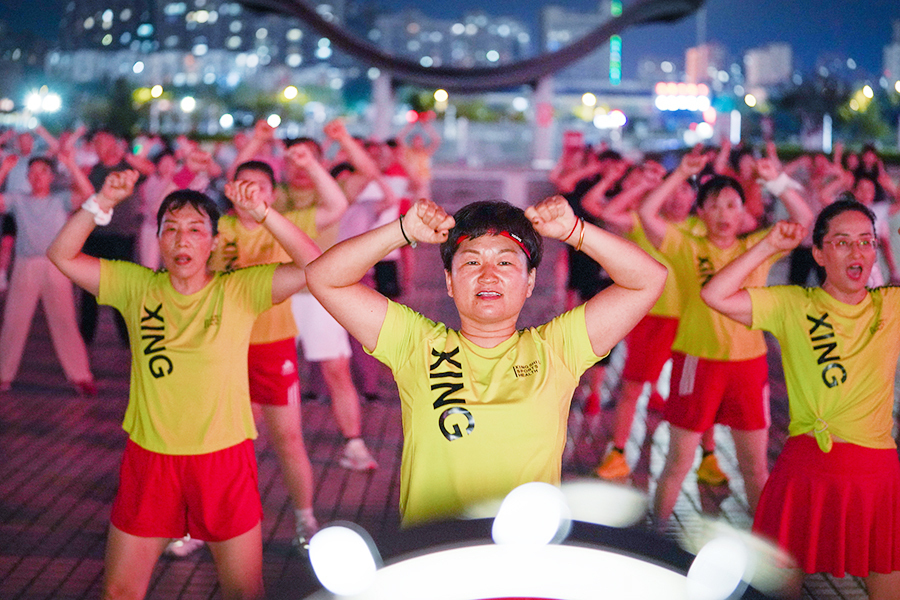 庆祝全民健身日！贵阳市俱乐部青少年跆拳道公开赛火热开赛(图1)