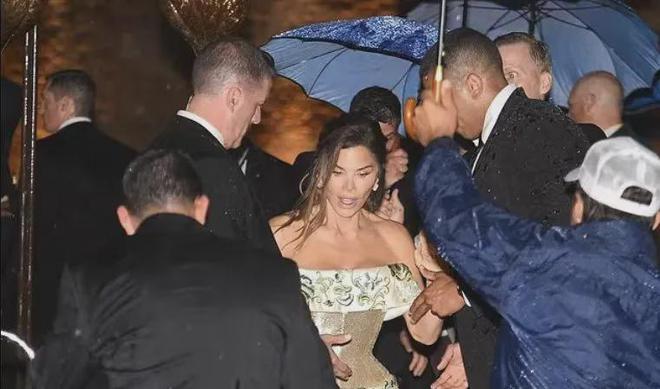 一夜“蒸发”510亿美元？当了十余年世界首富比尔·盖茨跌出彭博富豪榜前十(图5)