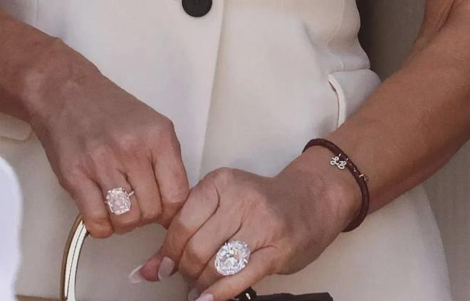 一夜“蒸发”510亿美元？当了十余年世界首富比尔·盖茨跌出彭博富豪榜前十(图7)