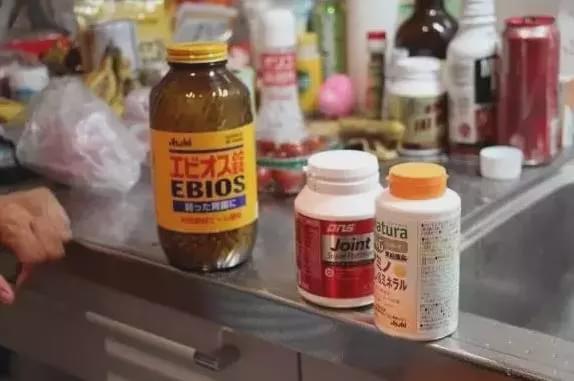 九游app：揭秘男AV背后的心酸史沉浸式体验AV的一天哦(图1)