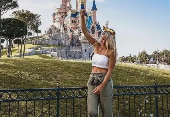 你是性感模特吗?抱歉我是警察!(图4)