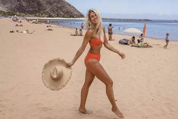 你是性感模特吗?抱歉我是警察!(图5)