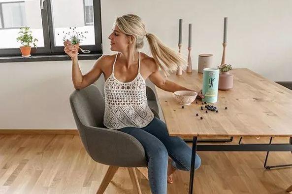 你是性感模特吗?抱歉我是警察!(图6)