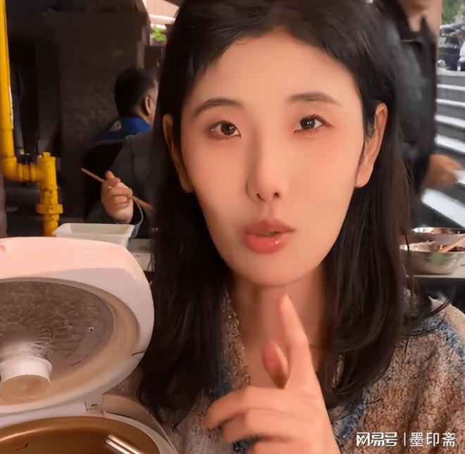 九游app：“女吃播三巨头”现状：脸像骷髅、切除味觉神经有人遗嘱已立好(图3)