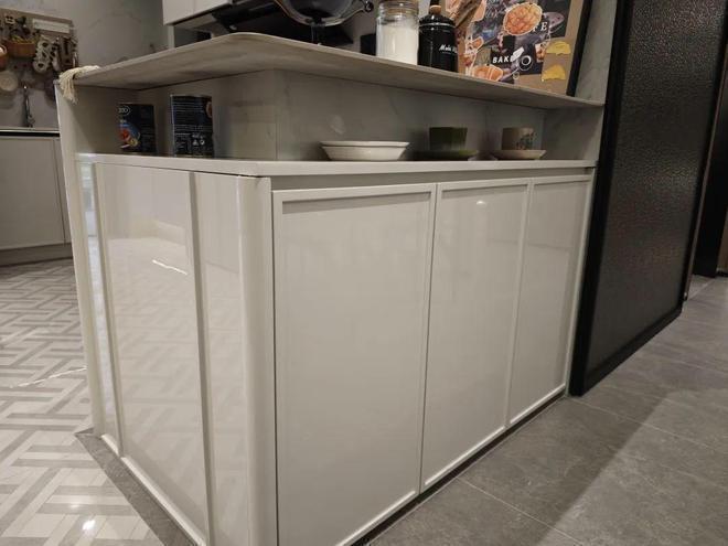 九游体育：百度热搜@中环置地中心望云售楼处官方发布：改善标杆匠造静奢范本(图11)