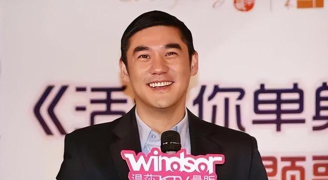 长得像180cm实际身高16854岁当爷爷的年龄当爹像换了一个人(图12)