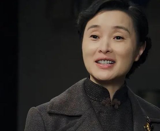 《沉默的荣耀》朱枫牺牲：阿菊临死不认母亲骨灰儿子北大毕业！(图4)