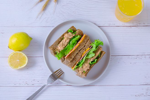 【轻食食谱】清淡却不寡淡：健康又美味的夏季轻食菜谱请查收(图1)